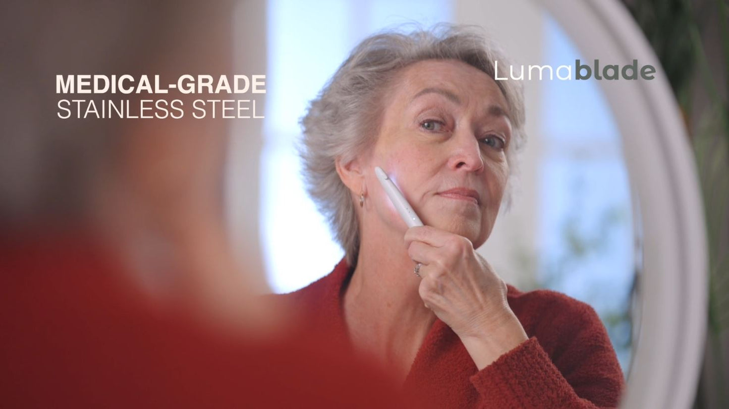 LumaBlade – Exfoliation and Peach Fuzz Hair Removal w/ Red Light Therapy